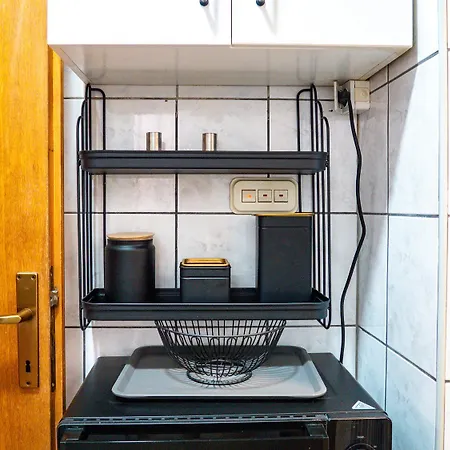 Cozy In The Center Apartment *